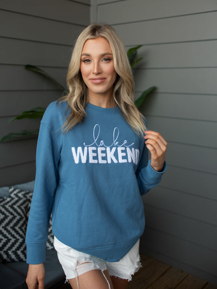 Lake Weekend Crewneck Sweatshirt