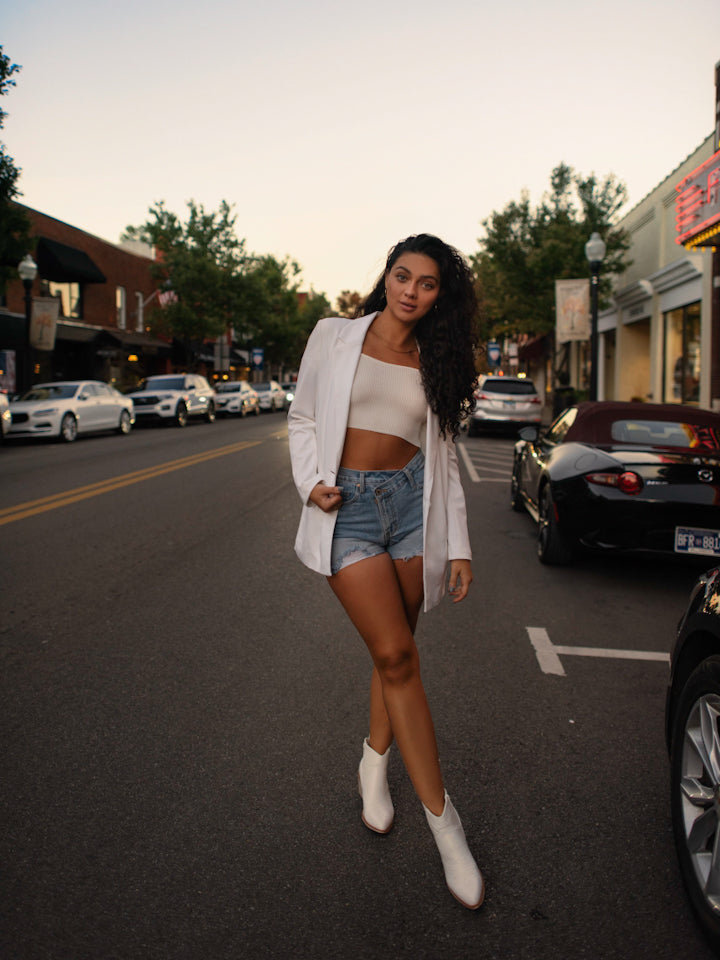 Essential Boyfriend Blazer-White
